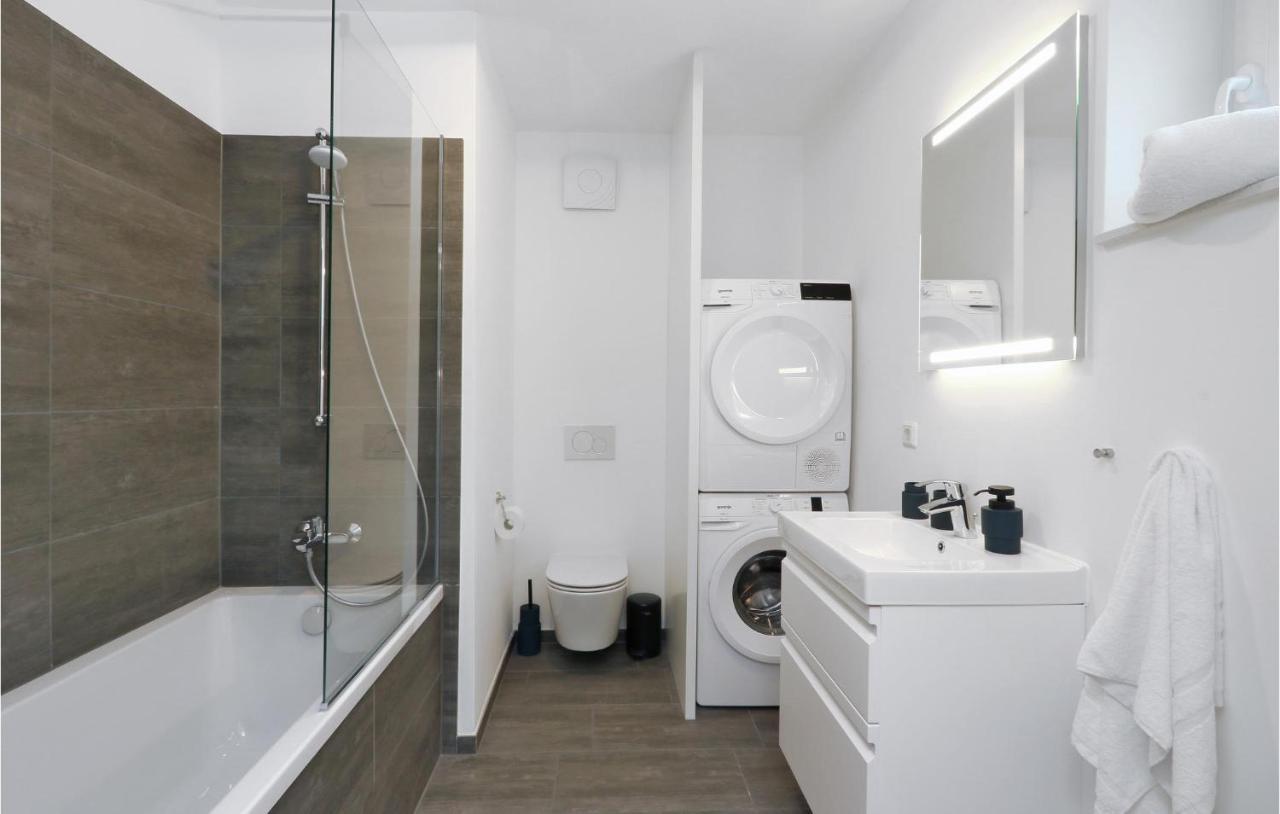 Amazing Apartment In Lembruch-Duemmer See Εξωτερικό φωτογραφία